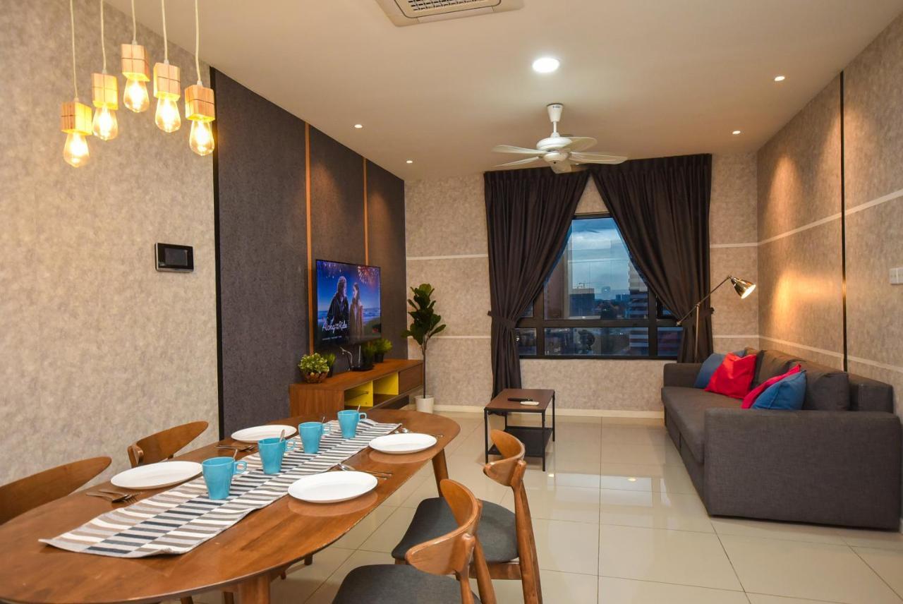 Suasana Residence By Nest Home Johor Bahru Kültér fotó