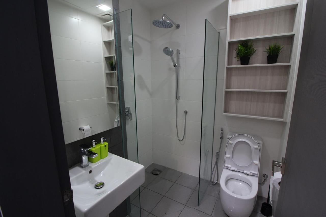 Suasana Residence By Nest Home Johor Bahru Kültér fotó